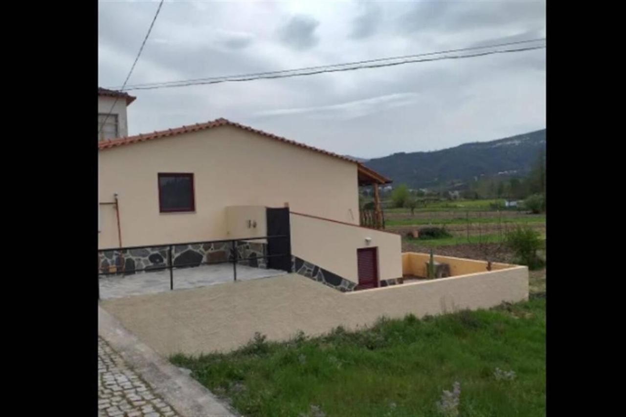 A Pequena Casa Coja Central Portugal Mountains Exteriér fotografie